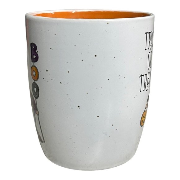 Cobwebs & Cauldrons TRICK OR TREAT Bearded GNOME & PUMPKIN 16 oz Coffee Mug - Picture 2 of 8